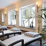 Edelweiss 'ettelsberg' Deluxe Mit Hotelanbindung, Saunalandschaft Und Meinecardplus * Willingen (Upland)