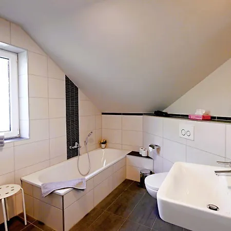 Edelweiss 'ettelsberg' Deluxe Mit Hotelanbindung, Saunalandschaft Und Meinecardplus *